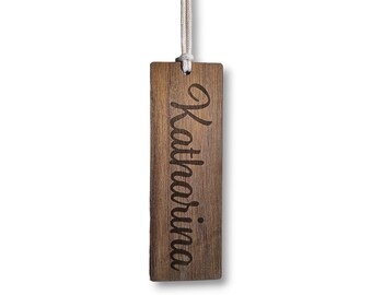 Personalized name bookmark made of walnut wood 150x50x3 mm with organic cotton cord in different colors, gift for mom, sister