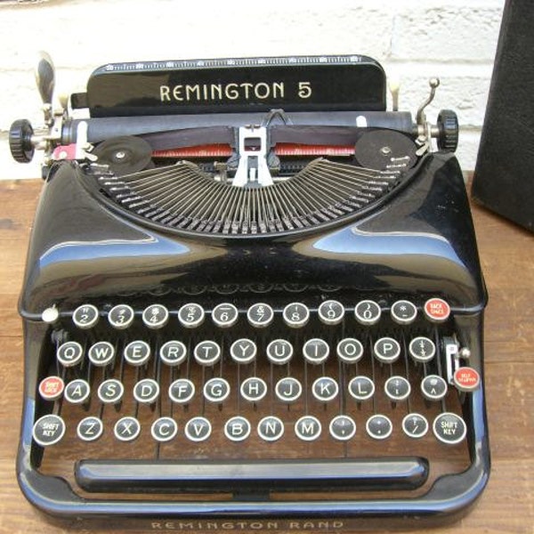 RESERVED for Stephanie - Vintage, Retro, Remington Rand 5 portable, Manual typewriter with a Case. Classic.