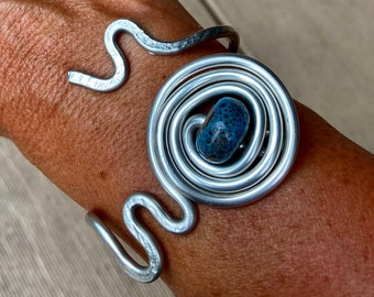 Bold Eye Catching Sexy Striking Silver Hammered Bracelet Cuff with Blue Stone/LydiaZ/Wired Wrapped Jewelry/Hippie/Unique Flirty Bracelet