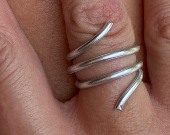 Bold Eye Catching Flirty Silver Jewelry Ring/Wire Wrapped Ring/Silver Aluminum Ring/Lydiaz/Lightweight/Aluminum Jewelry/Statement Ring/