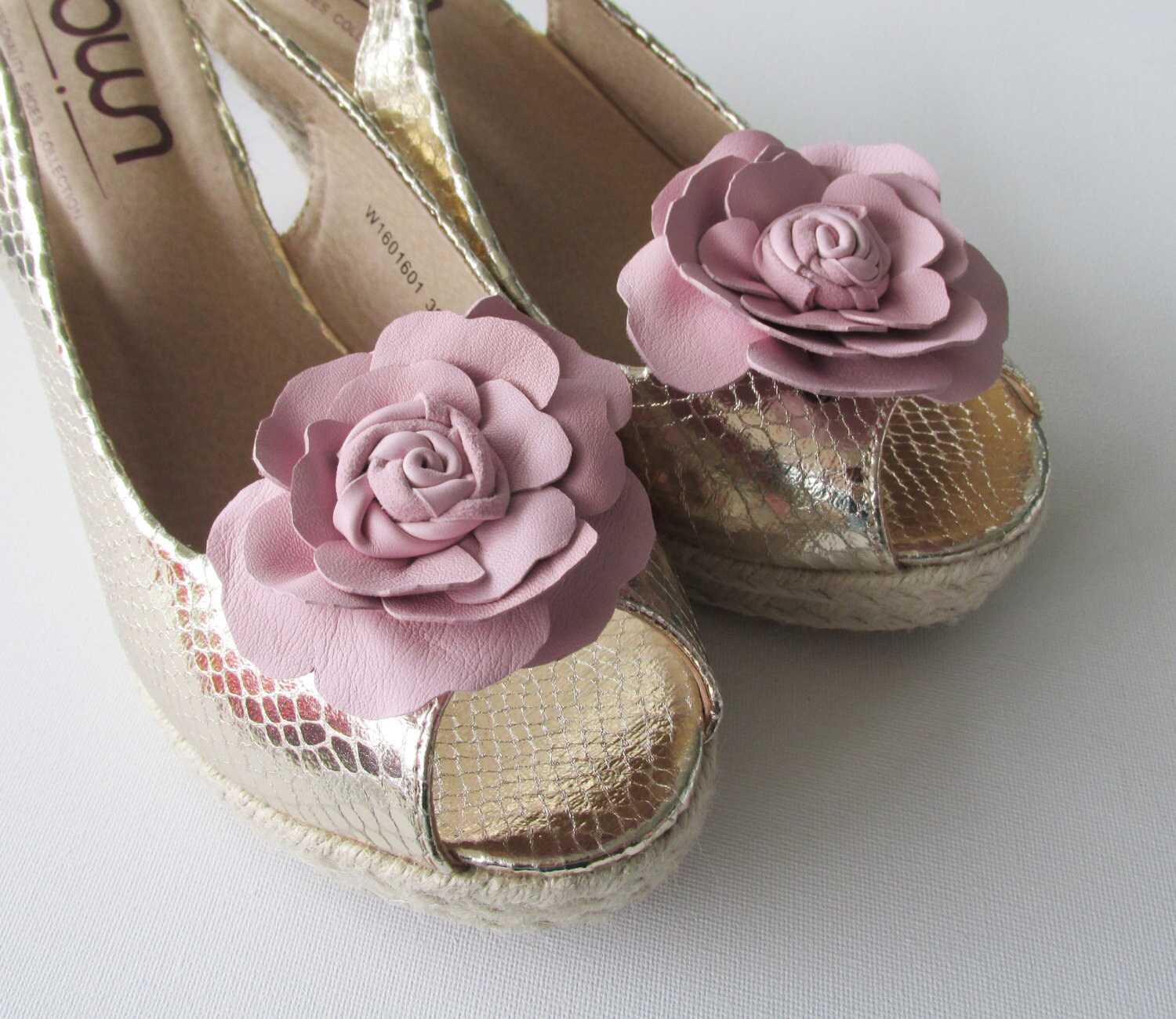 Pale Pink Leather Shoe Clips Summer Wedding Bridesmaid Shoe Etsy UK