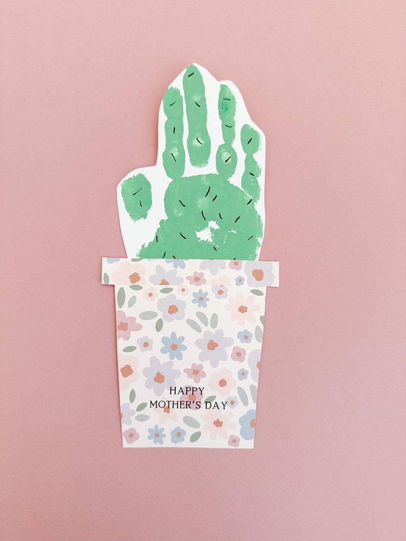 DIY Handavtryckskonst - Blommahandavtryckskonst - Mormors handavtryckspresent - Utskrivbar mammapresent - Mors dag-minne bild 4
