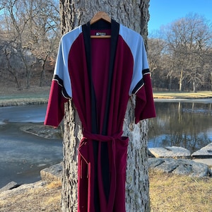 Vintage 70s Robe