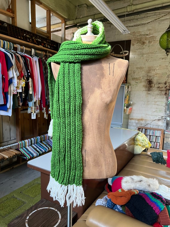 Vintage Knit Scarf Green & White 80s Chunky Knit