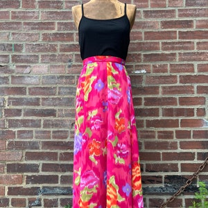 Vintage Flowy Skirt Colorful Floral Cute Comfy 90’s Pink Purple Green Size M Maxi Skirt