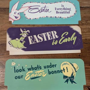 Carte originale de signe de prix vintage avec lapin de Pâques des années 1950 et 1960 - recto-verso - affichage de magasin de détail au choix