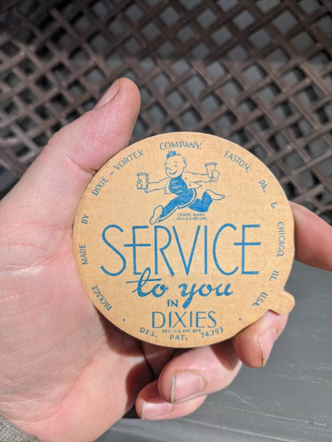 1930s NOS 3 Dixie Vortex Company Lids service to You Easton, PA Chicago
