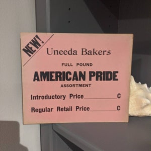 Original 1920&#39;s Uneeda Biscuit Sign American Pride  - National Biscuit Co. NABISCO - Original Grocery Store Bakery Sign - Old & Vintage