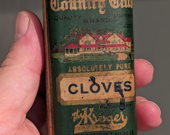 1930s Kroger Country Club Spice Tin Cloves - Kroger Grocery and Baking Co.  Original Vintage