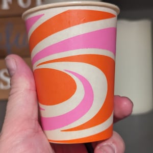 NOS 1960s Pink Swirl Retro Solo Waxed Paper Cup - Old & Original Ice Cream Soda Cup 8 ounce cup