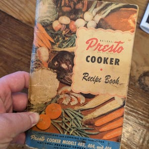 1940s Presto Cooker Pressure Cooker Recipes Booklet 128 Pages  - Vintage Cook Book 1948