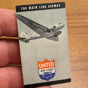 Etichetta gommata della linea principale della United Airlines degli anni '40 - Vecchia e originale - Decalcomania vintage per viaggio o valigia