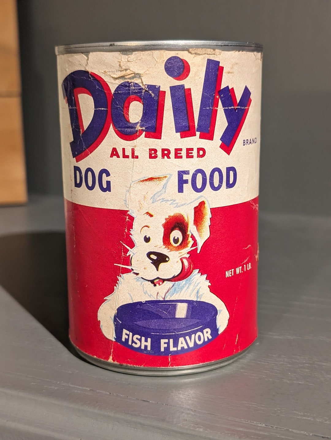 1940's Daily Dog Food Fish Flavor Can Label on Can A&P Great