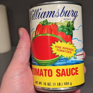 Vintage 1980s 1980 Williamsburg Tomato Sauce can Food can label on can - Cool Boat Scene - Original Label - Federalsburg, Maryland