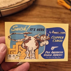 Etichetta gommata del sistema PAA Pan American Airways Clipper Cargo degli anni '50 - Vecchia e originale - Decalcomania vintage da viaggio o valigia
