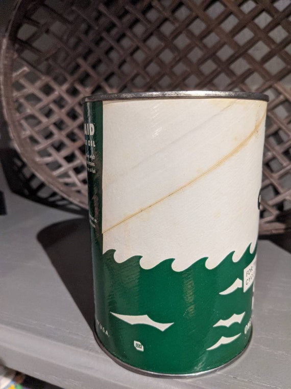 1960's Quaker Maid Outboard Motor Oil Quart Motor Oil Can