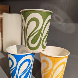 NOS 1971 Retro Dixie Waxed Paper Cup - Old & Original Ice Cream Soda Cup 9 ounce cup