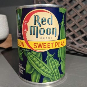 1920&#39;s Red Moon Sweet Peas can label on can Original Vintage Langrall, Baltimore, Maryland