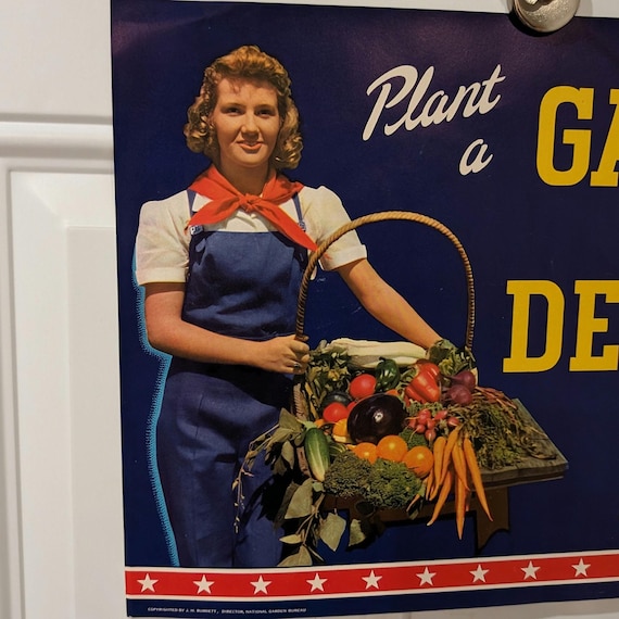 希少 BAKI（GASTUNK）ソロ GODS GARDEN B2告知ポスター 1940s Garden for Defense Victory Garden Sign - Old & Original