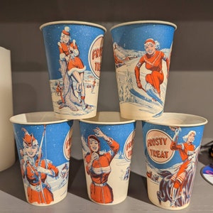 NOS 1960&#39;s Frosty Treat Ice Cream Paper Drink Cup - Dixie Brand - Old & Original - Choice, 5 Different Winter Scenes