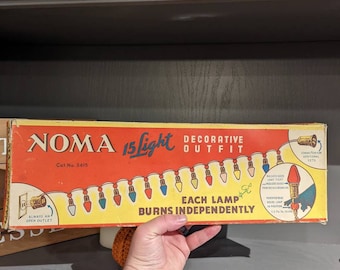 Old & Original 1940's Noma Christmas Lights Display Box - General Electric.