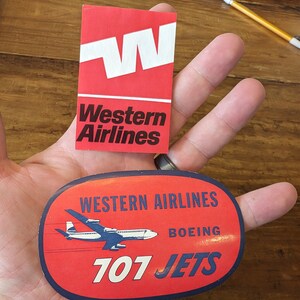 COPPIA etichetta Western Air Lines degli anni '60 - Vecchia e originale - Decalcomania da viaggio o valigia vintage - 707 Jets