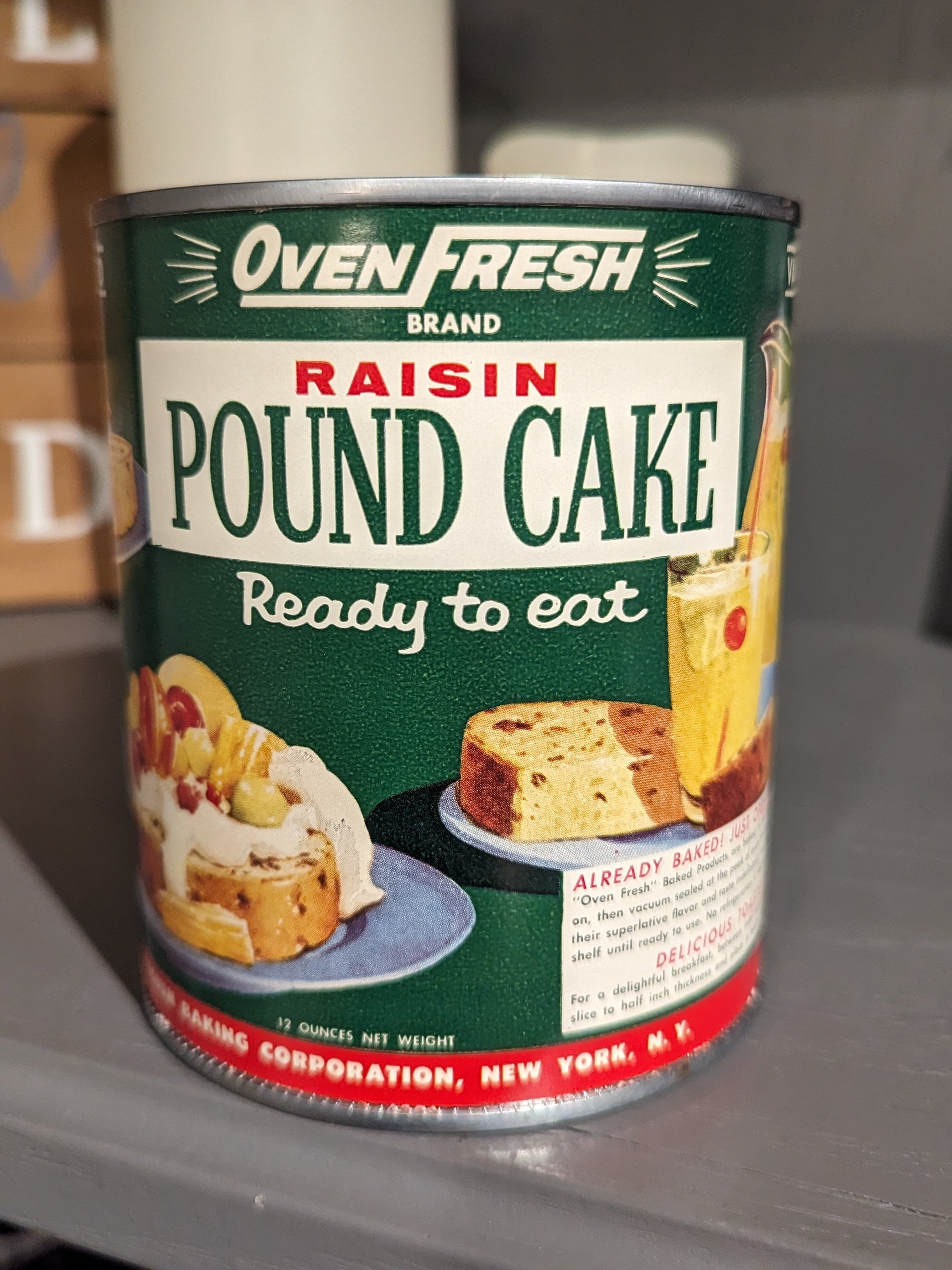 1950's Oven Fresh Raisin Pound Cake Can Label on Can Original