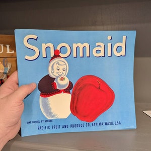 Original 1940&#39;s SNOBOY Snomaid Apple Crate Label - Old & Original - Yakima, Washington