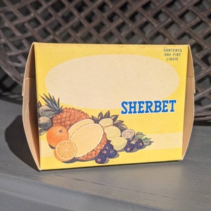 NOS 1952 Fruit Sherbet Ice Cream Box, - 1 Pint - Lot of 1