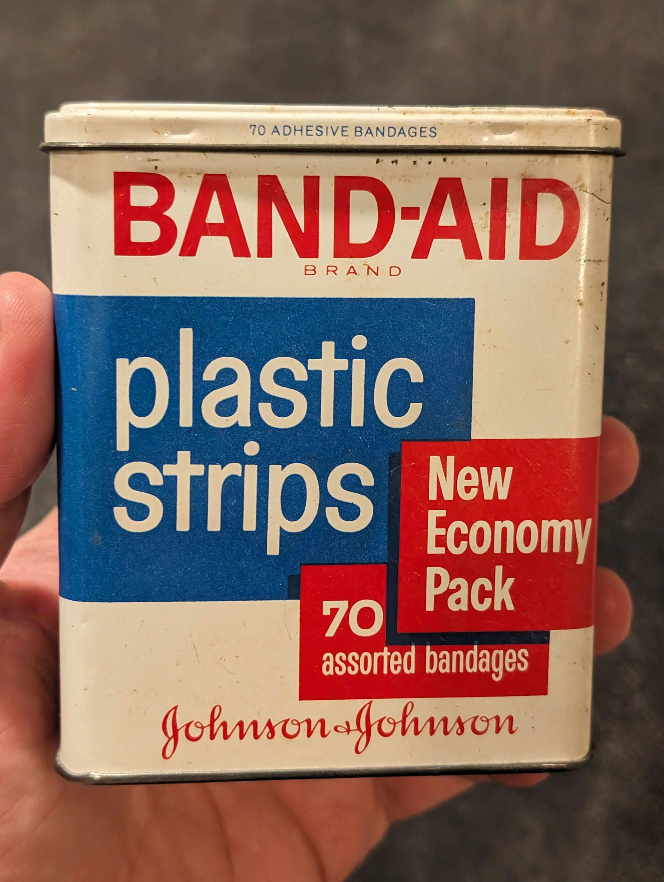 Original Vintage 1970s Band Aid New Economy Pack Plastic Strips