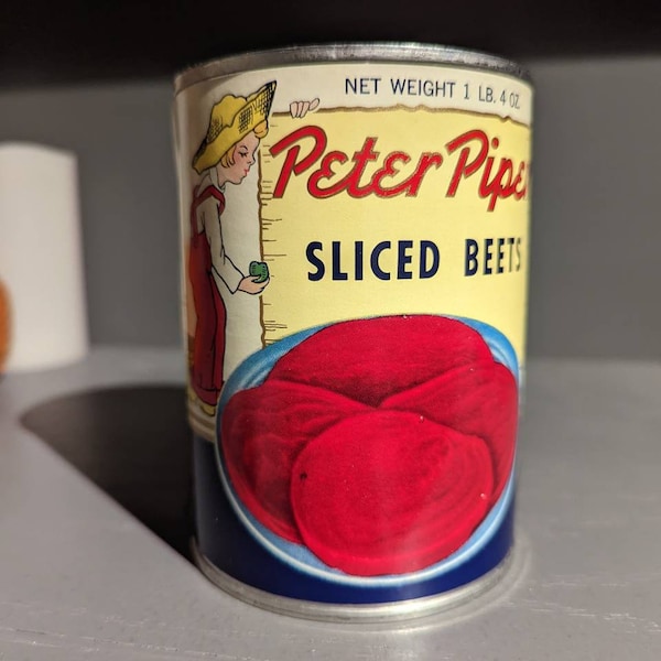 1940's Peter Piper Sliced Beets can label on can Original Vintage - Jolles, Providence Rhode Island