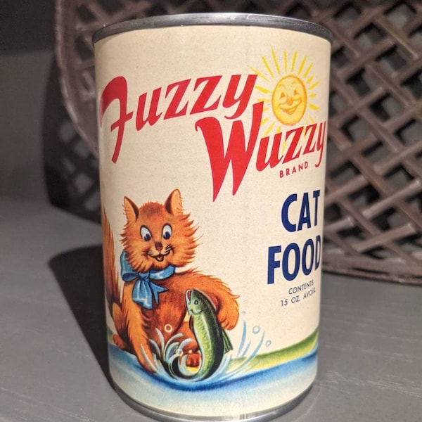 Större etikett på burken för Fuzzy Wuzzy kattmat från 1960-talet - Sherman Denbow Fisheries, Lubec, Maine