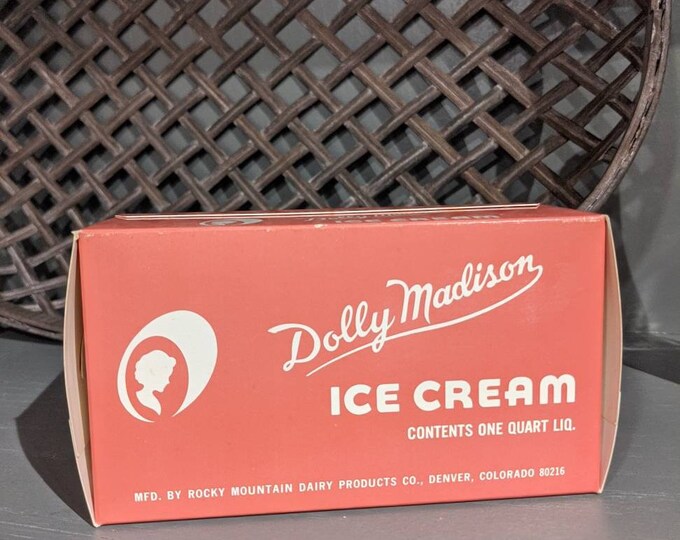 Large NOS 1970's Dolly Madison Ice Cream Quart Container Pink Kitchen