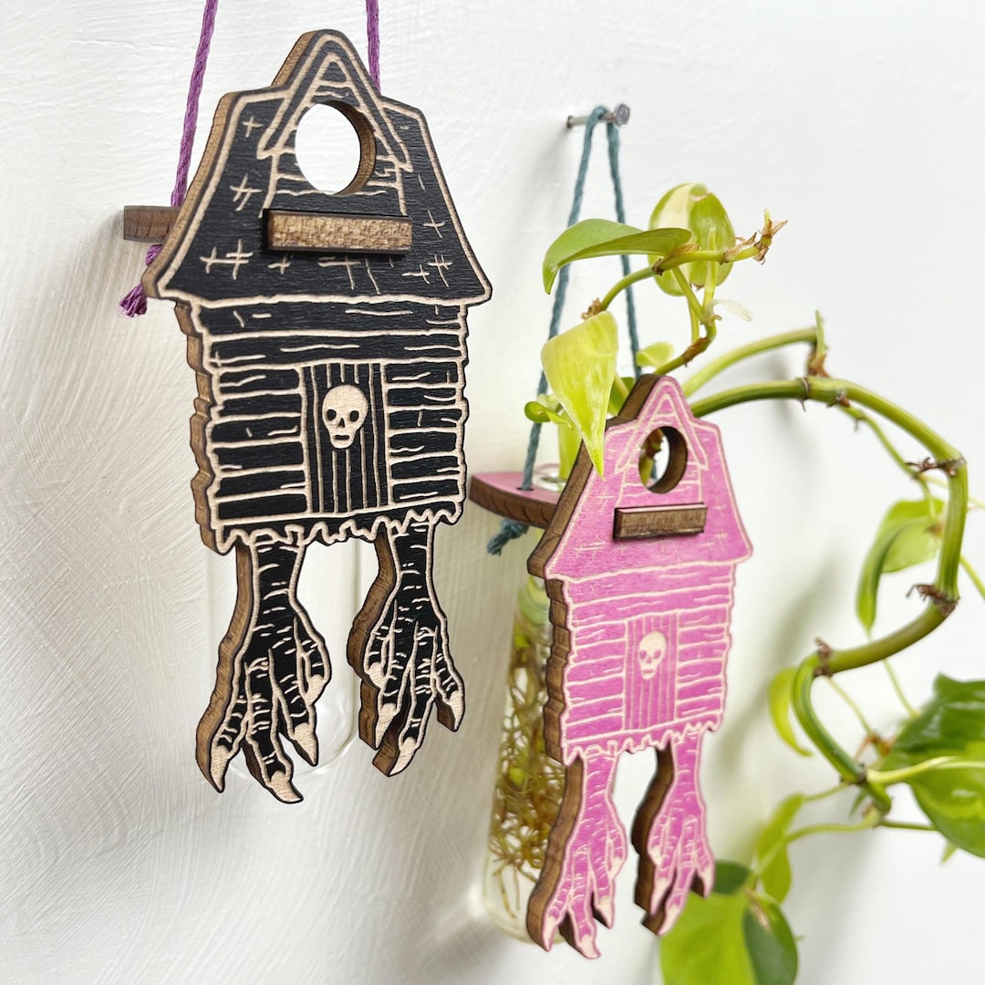 Baba Yaga's Hut wall vase