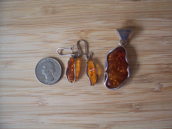 Vintage Large Amber Pendant and Earrings set in S… - image 6