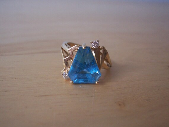 Vintage Large Blue Topaz and Diamond Ring in 14kt… - image 1
