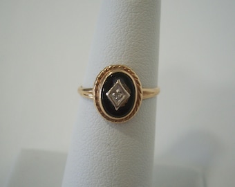 Vintage Dainty Black Onyx and Diamond Accent Ring in Yellow Gold