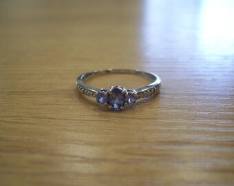Vintage Dainty Natural Tanzanite and Diamond Ring in White Gold