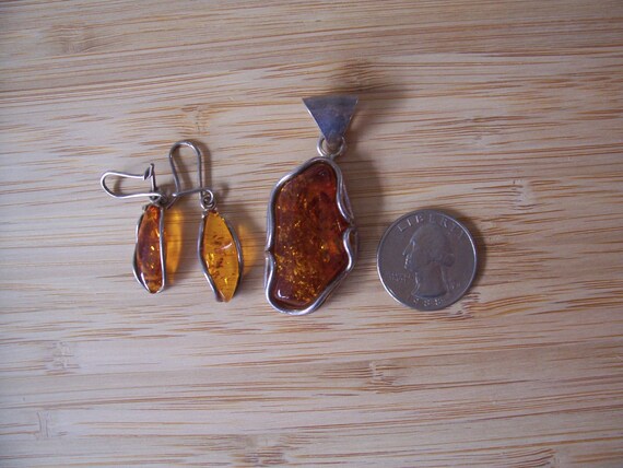 Vintage Large Amber Pendant and Earrings set in S… - image 5
