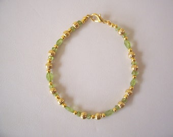 Awesome Handmade August Birthstone Natural Peridot Beaded Bracelet