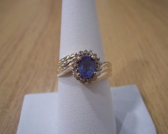 Vintage Natural Oval Tanzanite and Diamond Ring in 14kt White Gold
