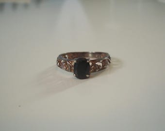 Natural Sapphire Ring in Sterling Silver with Vines