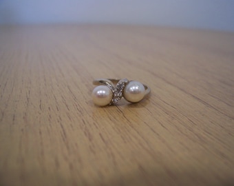 Vintage Natural Pearl and Diamond Ring in Yellow Gold