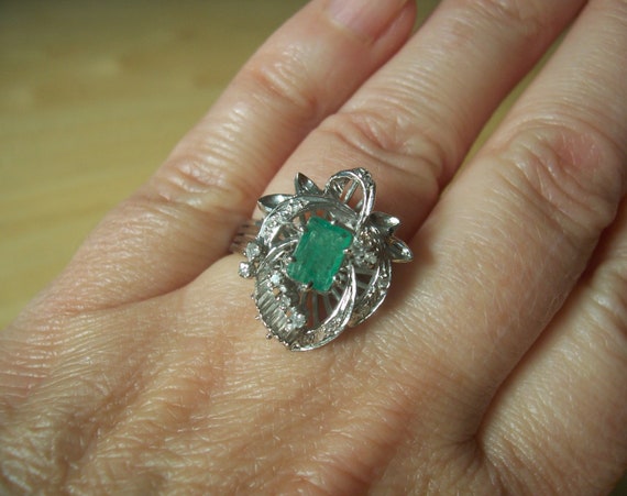 Vintage Natural Emerald and Diamond Cocktail Ring… - image 7