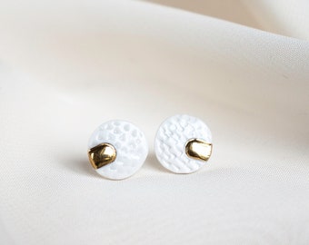 Round white porcelain earrings  /  Ceramic earrings / White Porcelain Stud Earrings with Gold / Dainty Earrings / Minimalist earrings