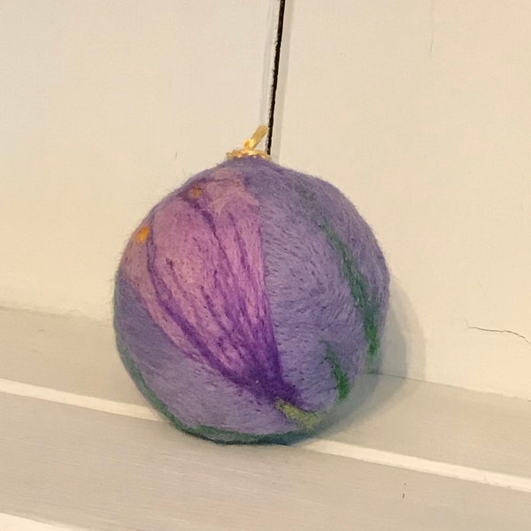 Traditional Easter Spring Crocus Orkney Rattle Hanging Beach Ornament Bauble Decoration Made Using Needle Felting - Purple & Yellow Flowers