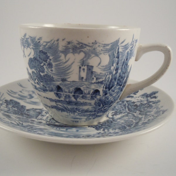 Vintage Wedgwood und CO. LTD "Landschaft" England blau auf weißem Tee Tasse & Untertasse