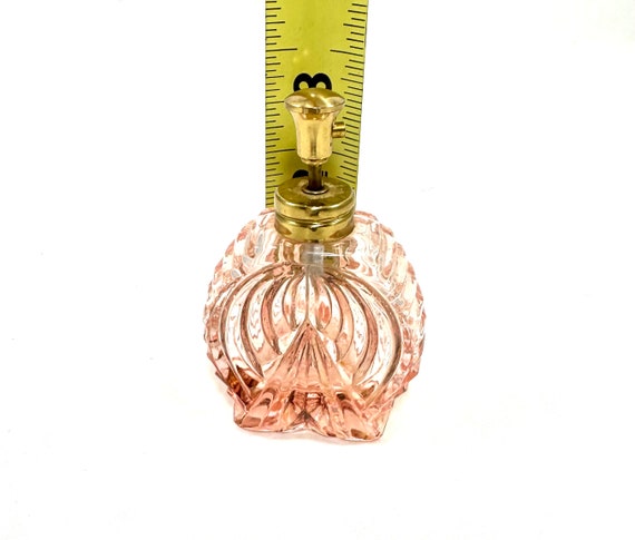 Vintage Pink Perfume Bottle - image 6