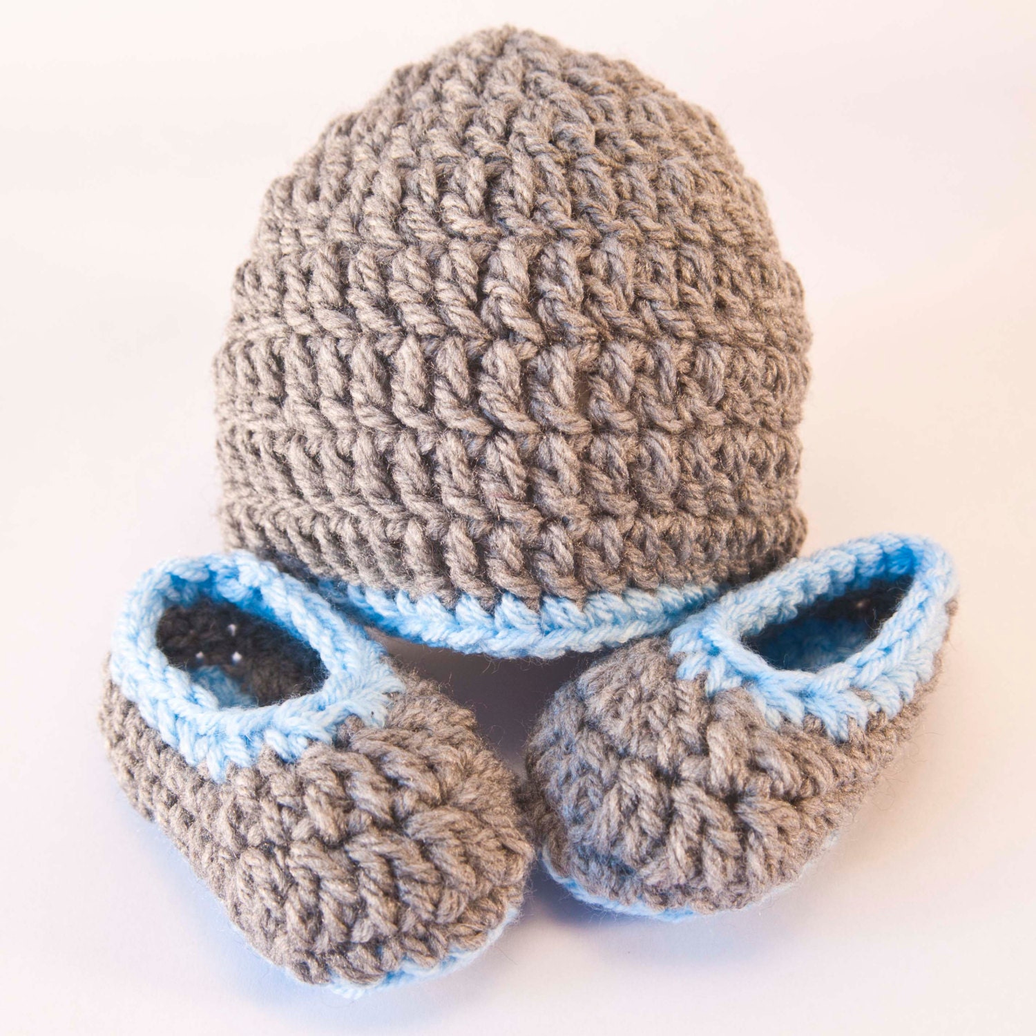 Baby Boy Hat and Booties Set Newborn Hat and Booties. Etsy Canada