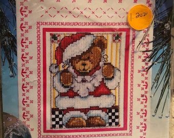Design Works Crafts - Santa Bear - Counted Cross Stitch Greetings Kit NIP #5869 ***Free Shipping***